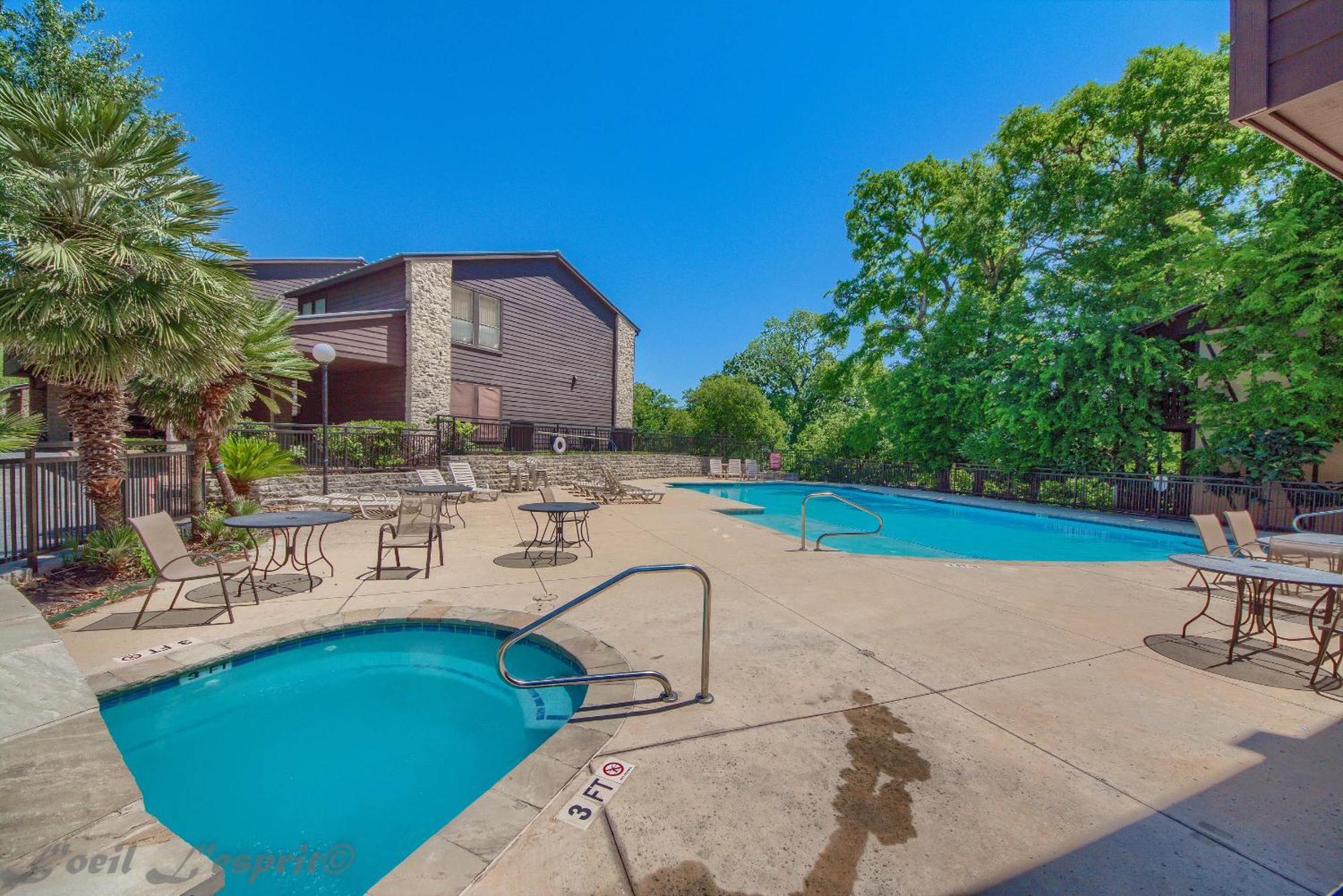 The Iron Cactus Condo On The Comal Cw C102 New Braunfels Exterior foto